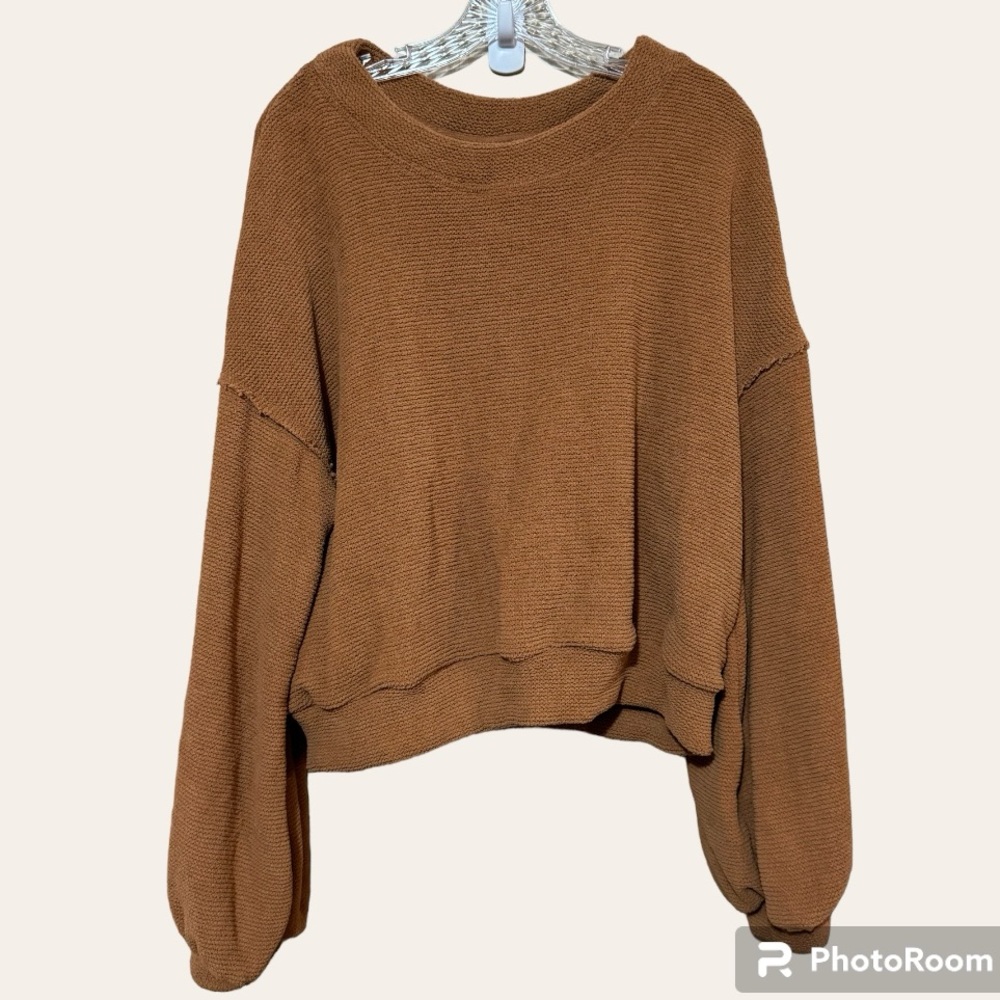 Free People Beach Happy Pullover Size Medium !